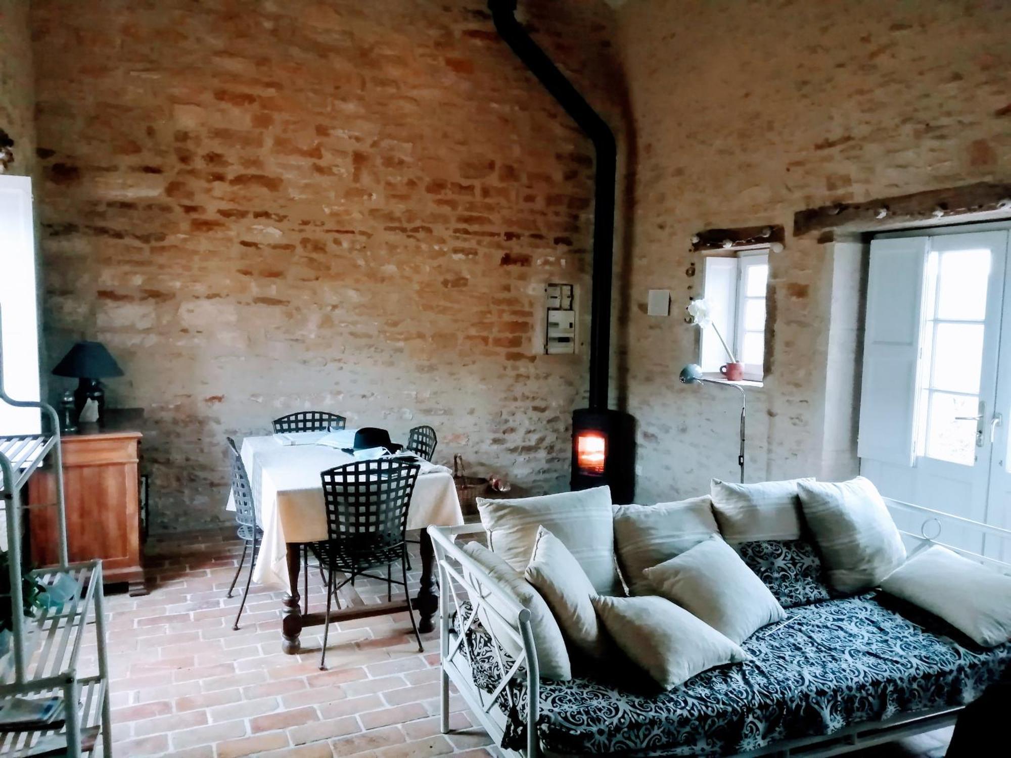 Une Maison De Campagne En Bourgogne Du Sud Tournus Dış mekan fotoğraf